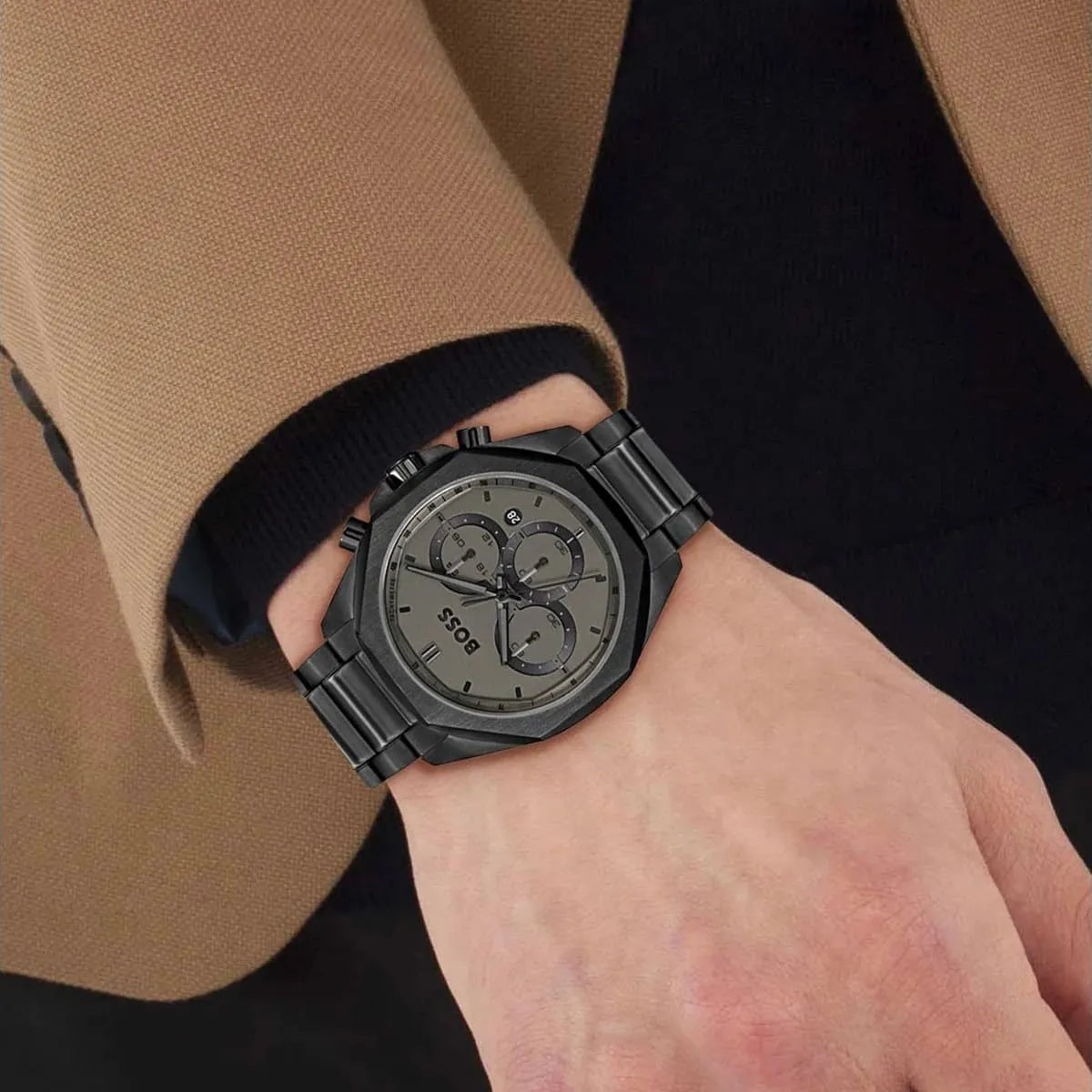 Shop Authentic Hugo Boss Cloud Chronograph Black Dial Black Steel Strap Watch For Men - 1514016 - Luxxuri