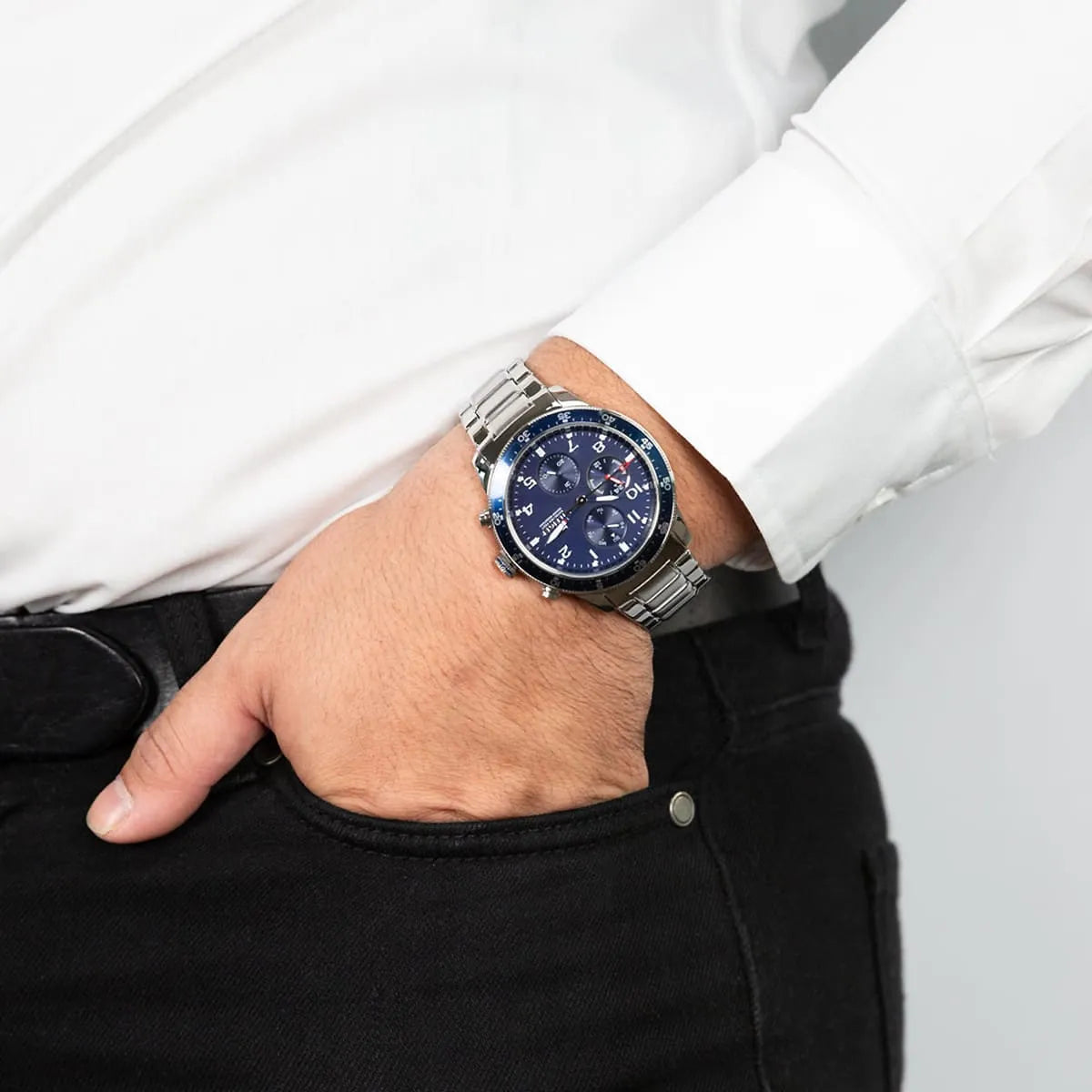 Shop Authentic Tommy Hilfiger Jimmy Chronograph Quartz Blue Dial Silver Steel Strap Watch For Men - 1791949 - Luxxuri