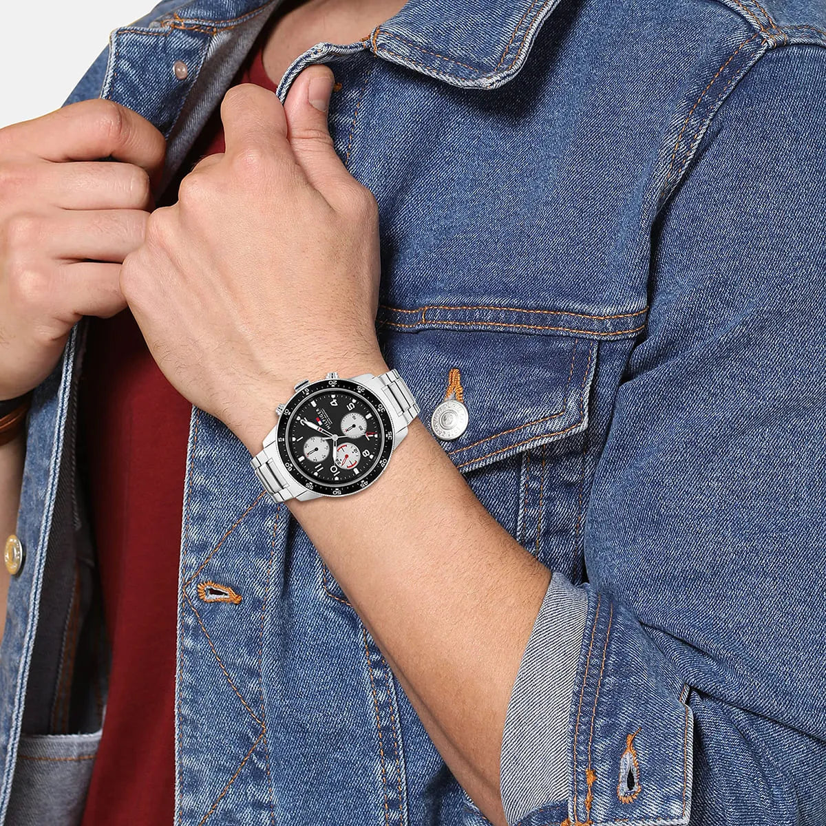 Shop Authentic Tommy Hilfiger Jimmy Multifunction Black Dial Silver Steel Strap Watch For Men - 1791950 - Luxxuri
