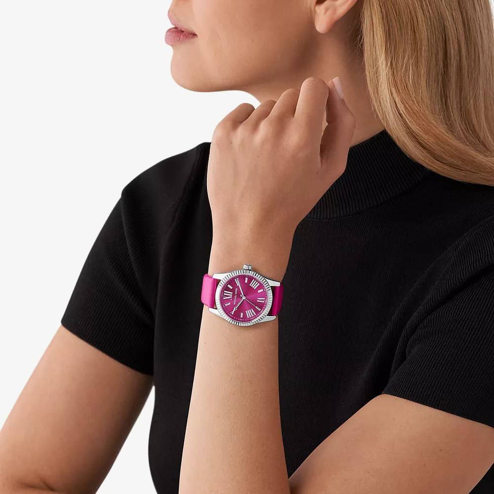Shop Authentic Michael Kors Lexington Quartz Fuchsia Dial Fuchsia Leather Strap Watch For Women - MK4749 - Luxxuri