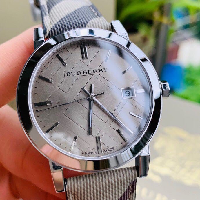 Shop Authentic Burberry The City Beige Dial Chequered Brown Leather Strap Watch for Women - BU9029 - Luxxuri
