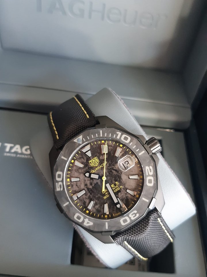 Shop Authentic Tag Heuer Aquaracer Carbon Dial Watch for Men - WBD218B.FC6446 - Luxxuri
