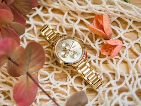 Shop Authentic Hugo Boss Grand Course Gold Dial Gold Steel Strap Watch for Women - 1502584 - Luxxuri
