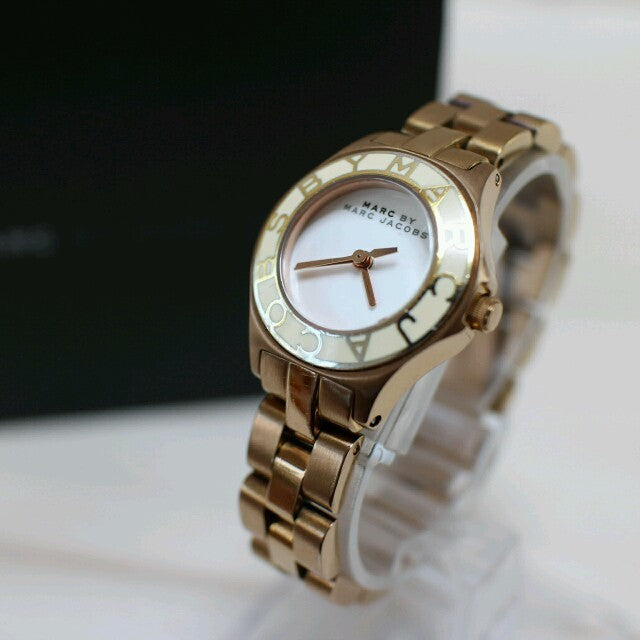Shop Authentic Marc Jacobs Amy White Dial Gold Steel Strap Watch for Women - MBM3051 - Luxxuri