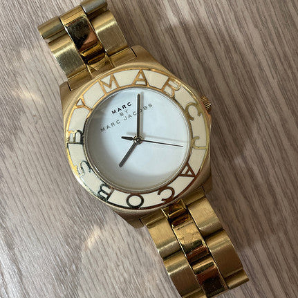 Shop Authentic Marc Jacobs Amy White Dial Gold Steel Strap Watch for Women - MBM3051 - Luxxuri