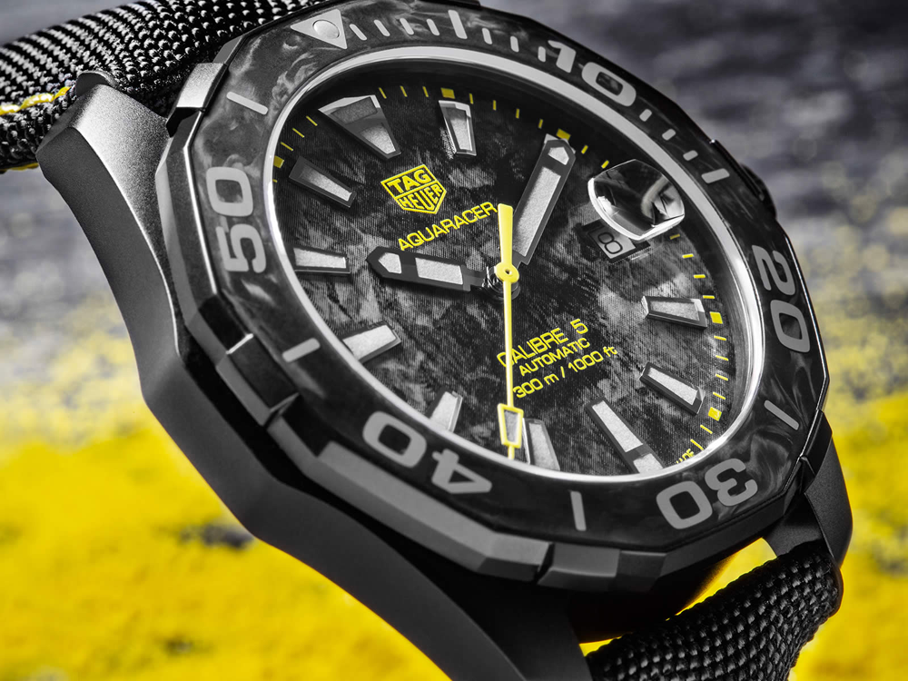 Shop Authentic Tag Heuer Aquaracer Carbon Dial Watch for Men - WBD218B.FC6446 - Luxxuri