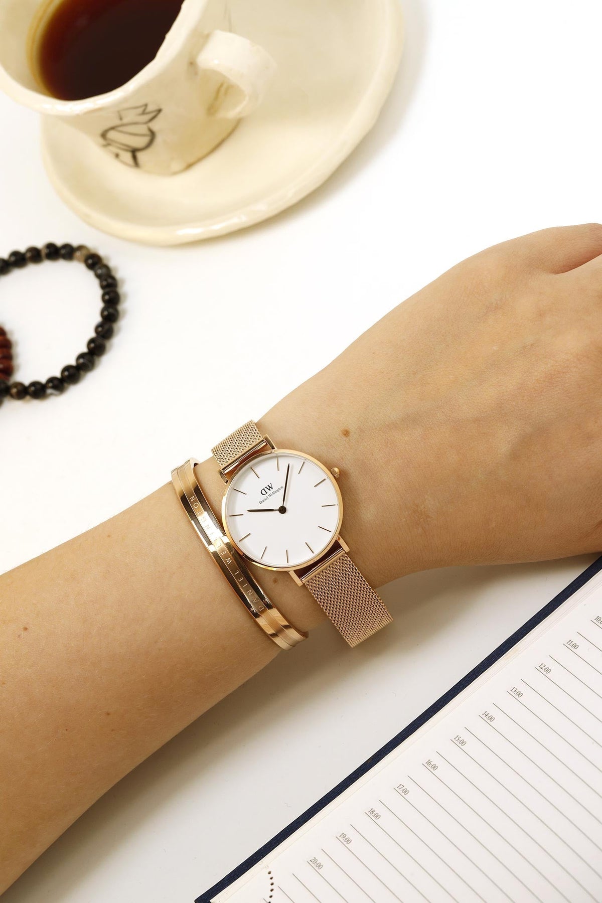 Shop Authentic Daniel Wellington Classic Petite Melrose White Dial Rose Gold Mesh Bracelet Watch For Women - DW00100163 - Luxxuri