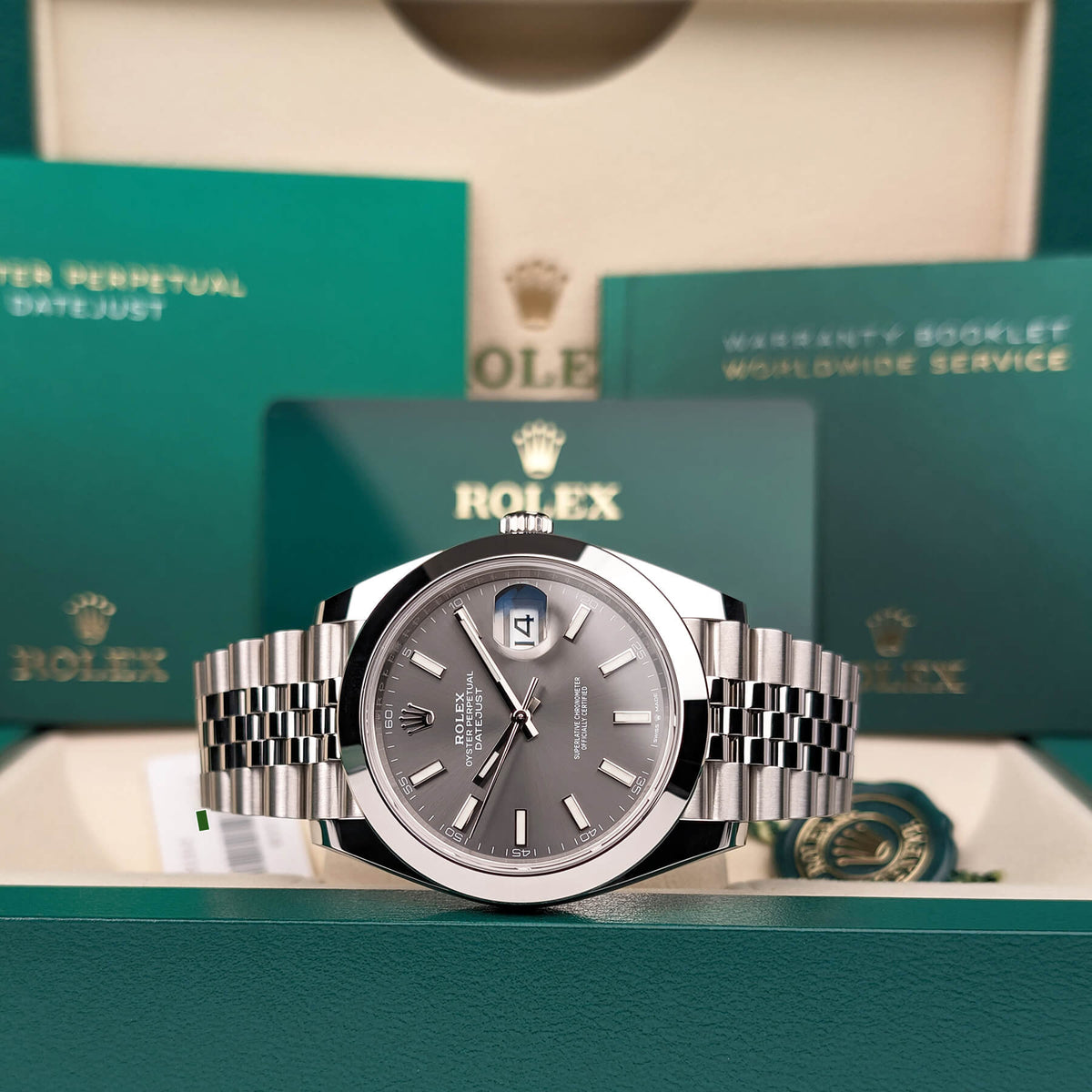 Shop Authentic Rolex Datejust 41 Oyster Grey Dial Silver Oystersteel Bracelet Watch for Men - M126300-0008 - Luxxuri