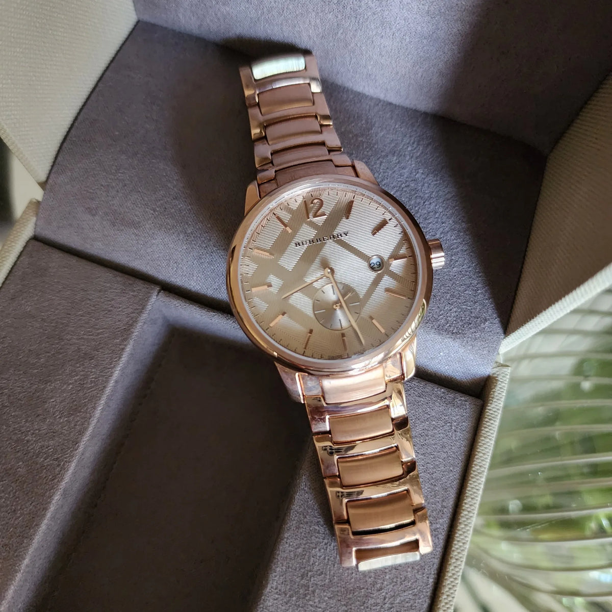 Burberry The Classic Rose Gold Dial Rose Gold Steel Strap Watch for Men - BU10013