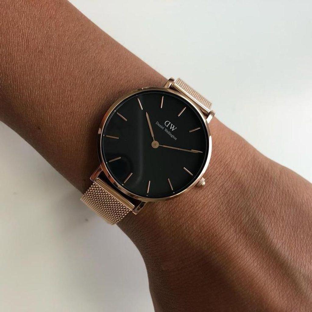 Shop Authentic Daniel Wellington Petite Melrose Black Dial Rose Gold Mesh Strap Watch For Women - DW00100303 - Luxxuri