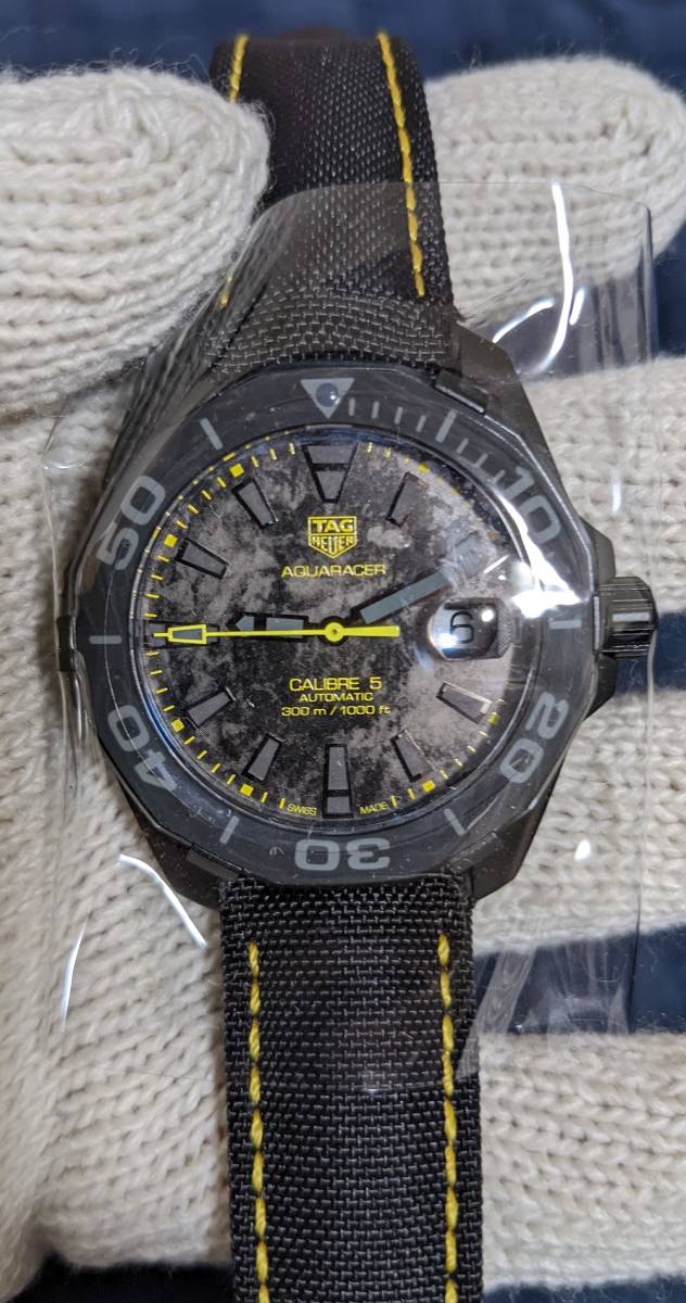 Shop Authentic Tag Heuer Aquaracer Carbon Dial Watch for Men - WBD218B.FC6446 - Luxxuri