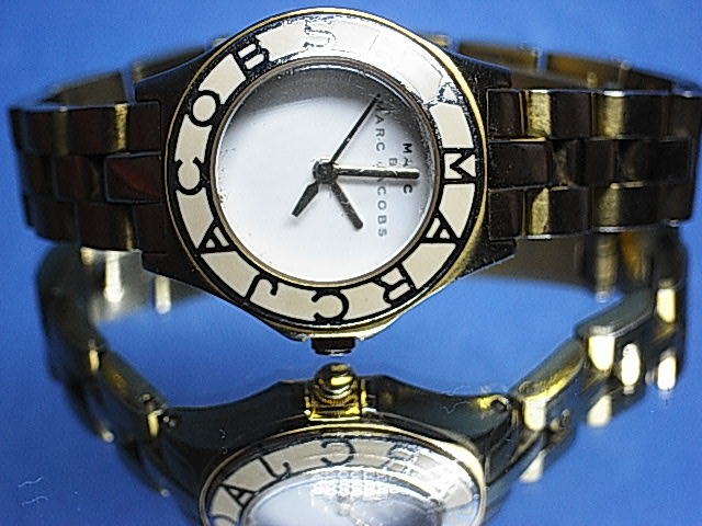 Shop Authentic Marc Jacobs Amy White Dial Gold Steel Strap Watch for Women - MBM3051 - Luxxuri