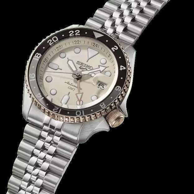 Seiko 5 GMT Sport Asia Exclusive Limited Edition Off White Dial Silver Steel Strap Watch for Men - SSK046K1