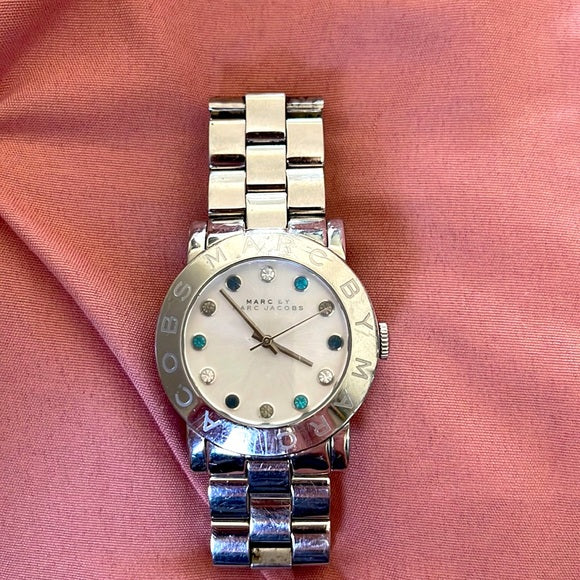 Shop Authentic Marc Jacobs Amy White Dial Silver Steel Strap Watch for Women - MBM3140 - Luxxuri