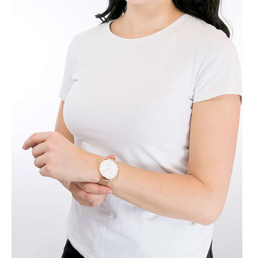 Shop Authentic Daniel Wellington Petite Melrose White Dial Rose Gold Mesh Strap Watch For Women - DW00100305 - Luxxuri