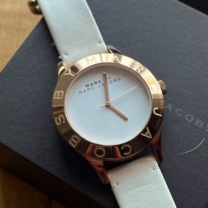 Shop Authentic Marc Jacobs Blade White Dial White Leather Strap Watch for Women - MBM1201 - Luxxuri