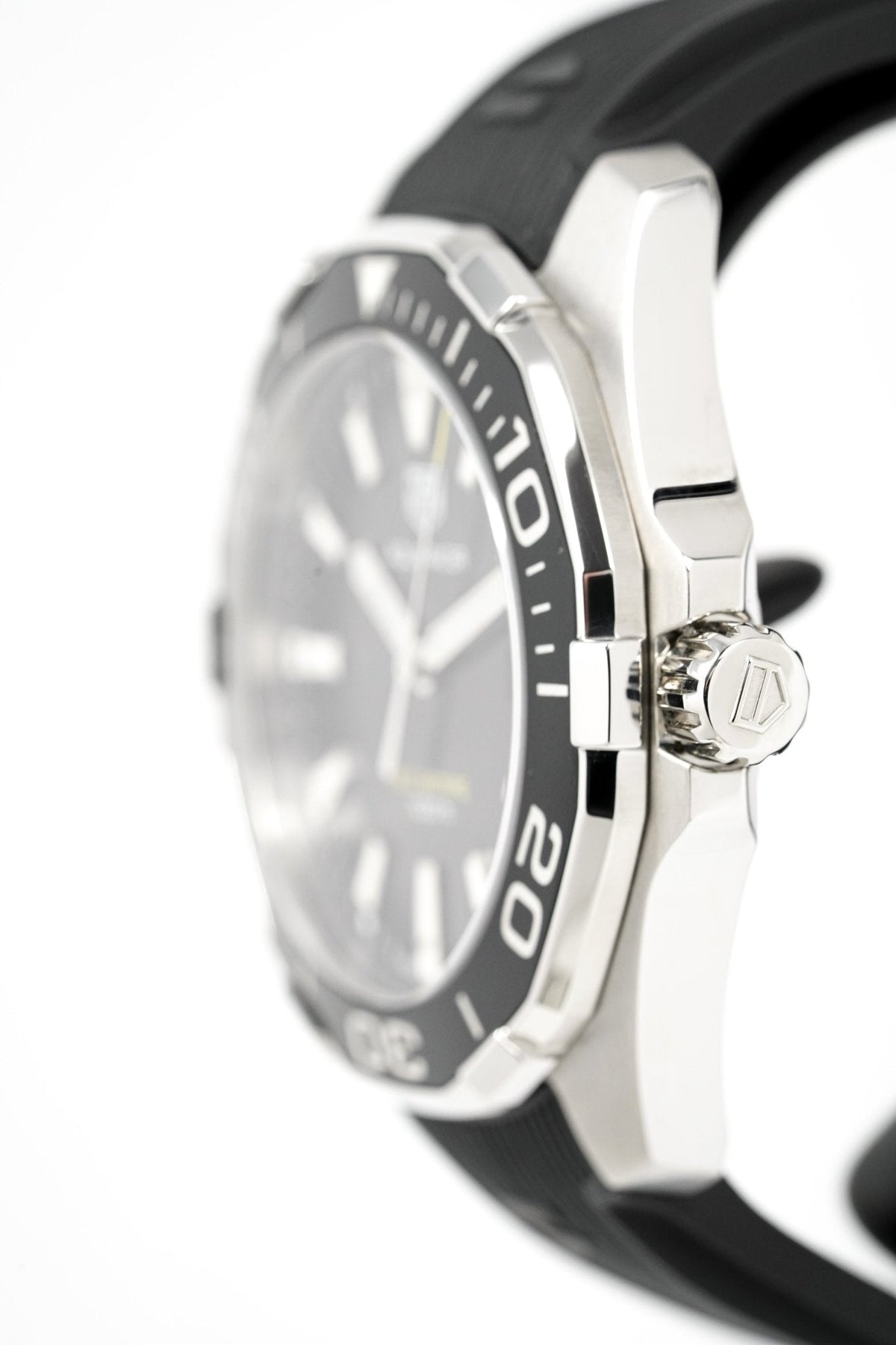 Shop Authentic Tag Heuer Aquaracer Quartz Black Dial Black Rubber Strap Watch for Men - WAY101A.FT6141 - Luxxuri