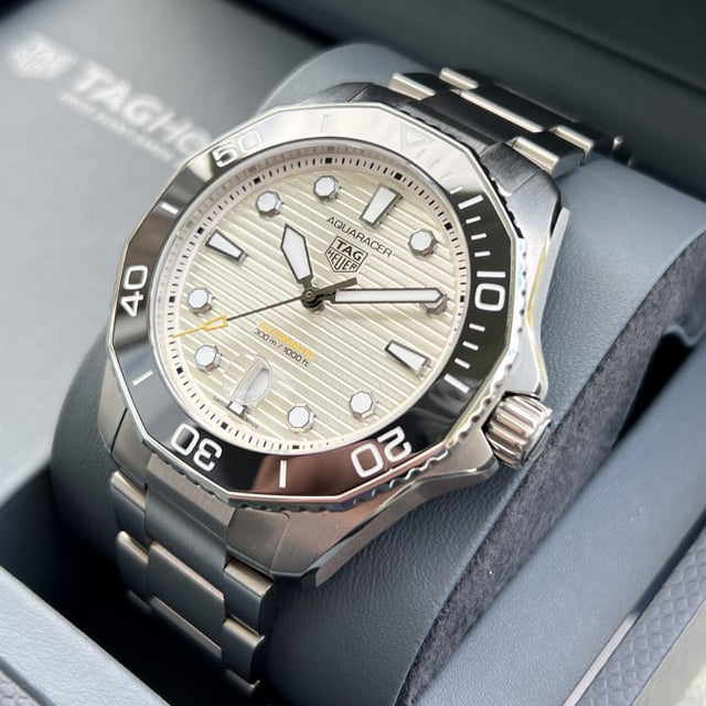 Shop Authentic Tag Heuer Aquaracer Professional 300 Automatic Silver Dial Silver Steel Strap Watch for Men - WBP201C.BA0632 - Luxxuri
