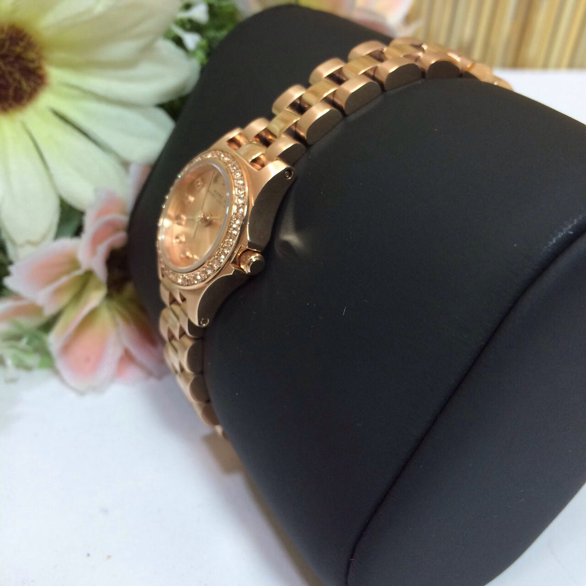 Marc Jacobs Henry Rose Gold Dial Rose Gold Steel Strap Watch for Women - MBM3278