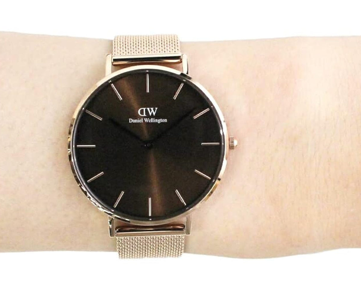  Shop Authentic Daniel Wellington Petite Amber Brown Dial Rose Gold Mesh Strap Watch for Women - DW00100478 - Luxxuri