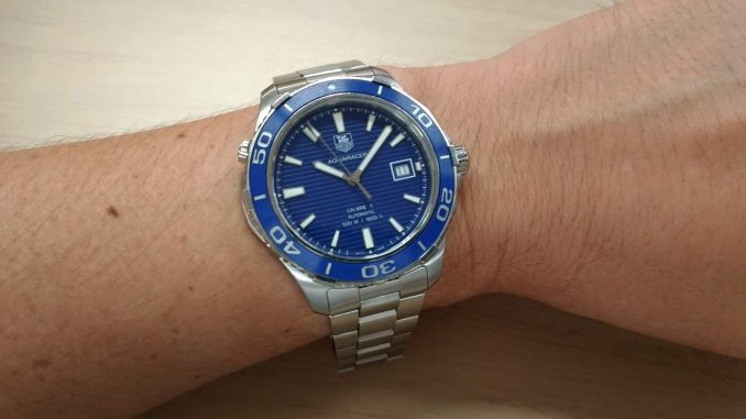  Shop Authentic Tag Heuer Aquaracer Calibre 5 Automatic Blue Dial Silver Steel Strap Watch for Men - WAK2111.BA0830 - Luxxuri