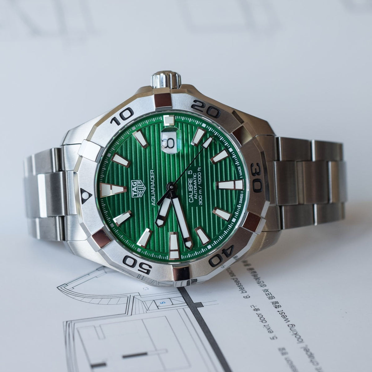  Shop Authentic Tag Heuer Aquaracer Green Dial Watch for Men - WAY2015.BA0927 - Luxxuri
