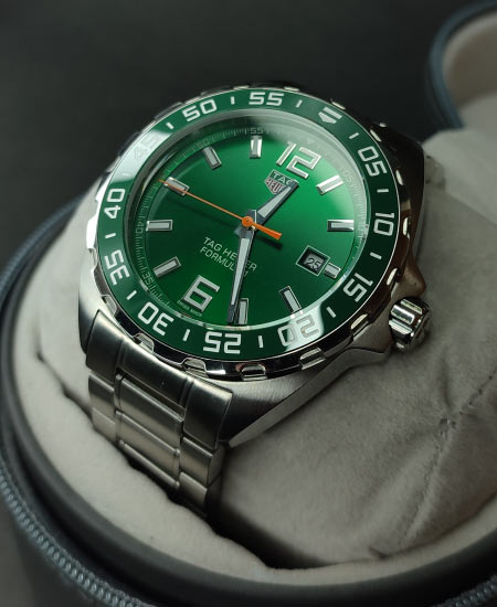  Shop Authentic Tag Heuer Formula 1 Quartz Green Dial Silver Steel Strap Watch for Men - WAZ1017.BA0842 - Luxxuri