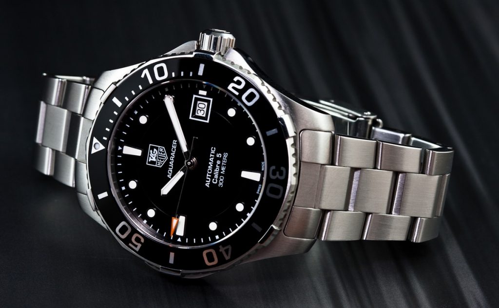  Shop Authentic Tag Heuer Aquaracer Black Dial Silver Steel Strap Watch for Men - WAY111A.BA0928 - Luxxuri