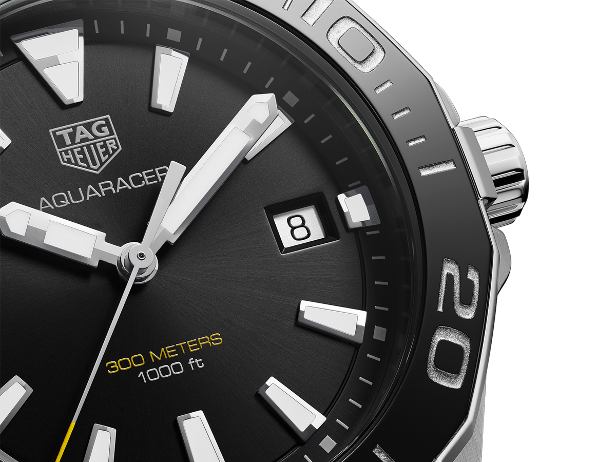  Shop Authentic Tag Heuer Aquaracer Black Dial Silver Steel Strap Watch for Men - WAY111A.BA0928 - Luxxuri