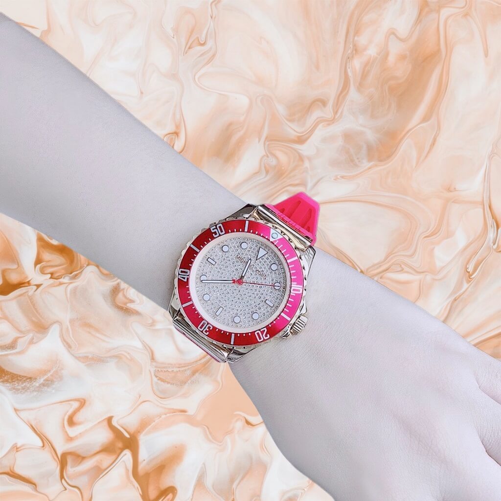  Shop Authentic Michael Kors Everest Analog Rose Gold Dial Pink Silicone Strap Watch For Women - MK7359 - Luxxuri