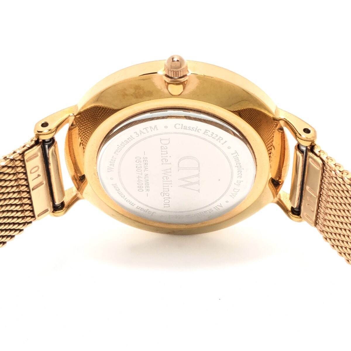  Shop Authentic Daniel Wellington Classic Petite Melrose White Dial Rose Gold Mesh Bracelet Watch For Women - DW00100163 - Luxxuri