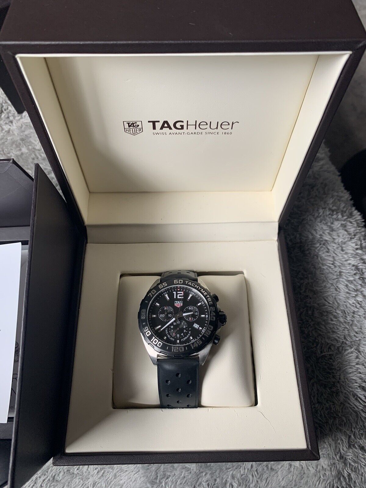  Shop Authentic Tag Heuer Formula 1 Black Dial Watch for Men - CAZ1010.FT8024 - Luxxuri