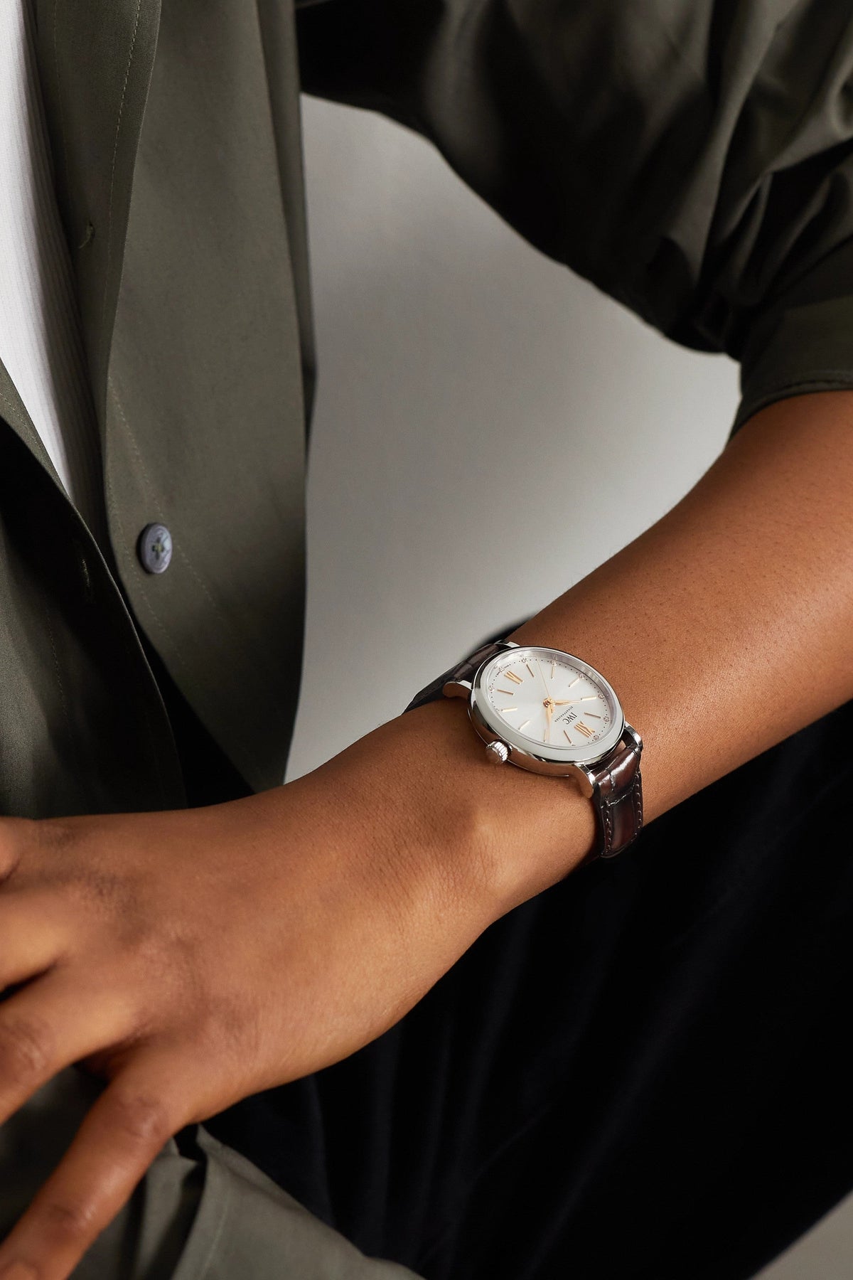  Shop Authentic IWC Portofino Automatic Silver Dial Brown Leather Strap Watch for Women - IW357403 - Luxxuri