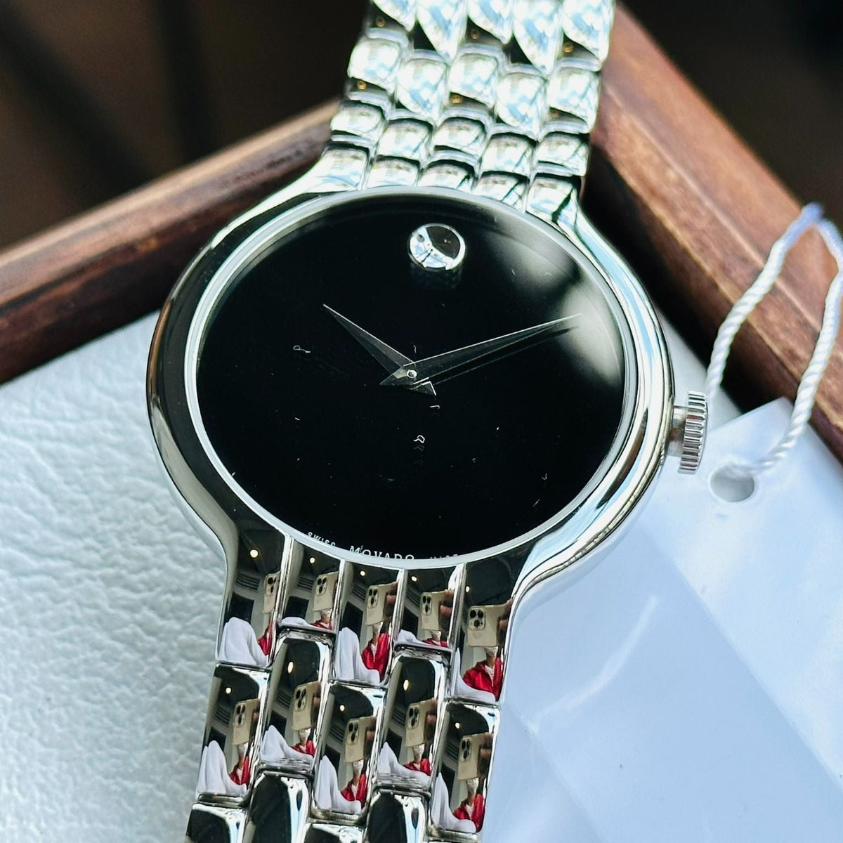  Shop Authentic Movado Classic Quartz Black Dial Silver Steel Strap Watch for Men - 0606337 - Luxxuri