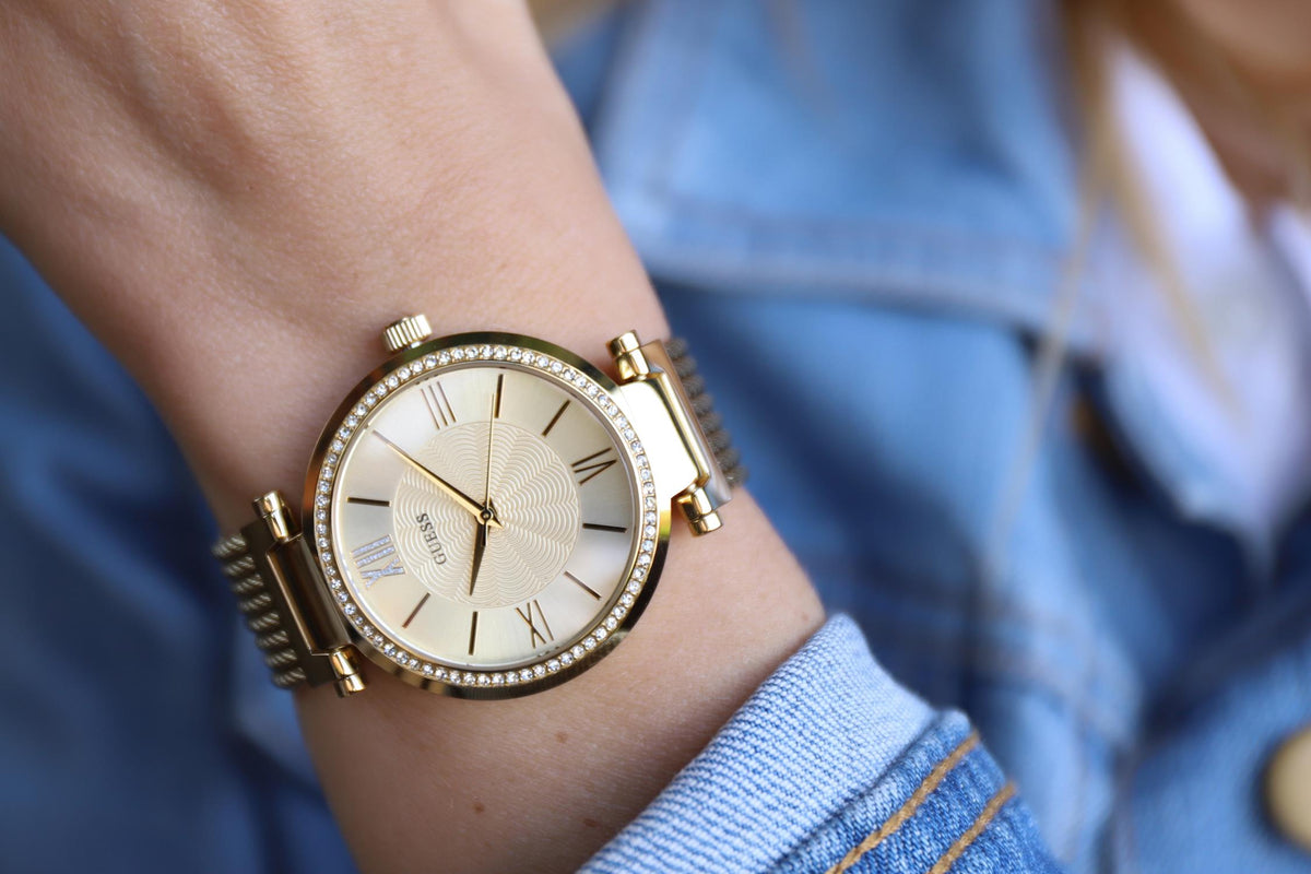 Guess Soho Champagne Dial Stainless Steel Mesh Bracelet Watch For Women - W0638L2